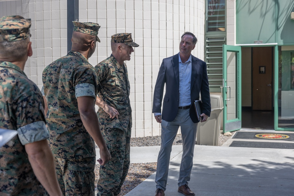 MCICOM Commanding General tours MCB Camp Pendleton