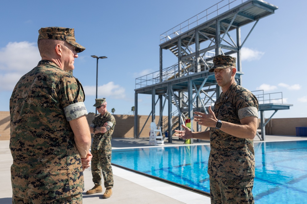 MCICOM Commanding General tours MCB Camp Pendleton