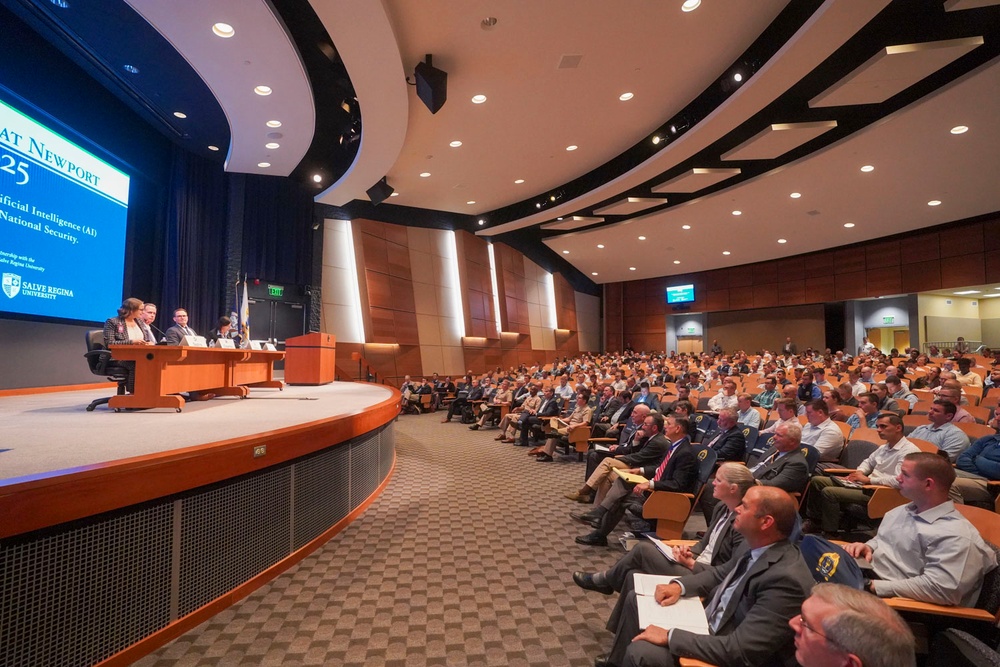 U.S. Naval War College joins with Salve Regina University to host forum on artificial intelligence, national security