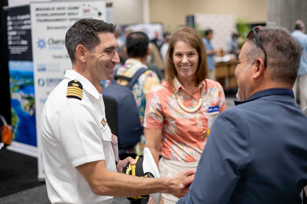 NAVFAC PAC leaders builds partnerships at industry forum.