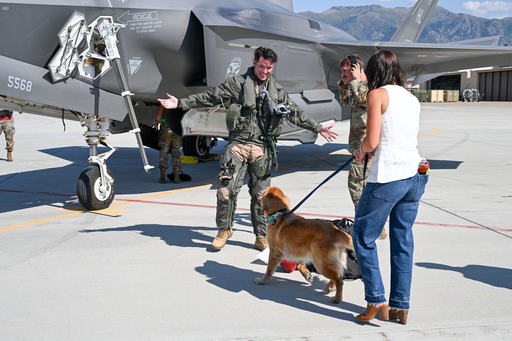 388 FW Airmen, F-35s return from deployment