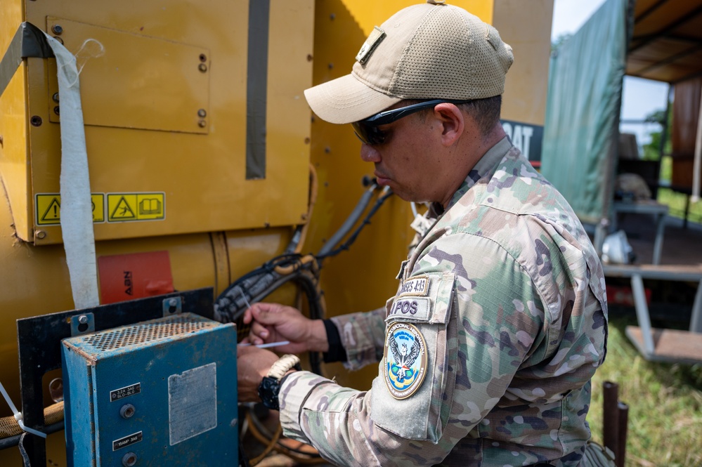 JTF-Bravo conducts sling load ops
