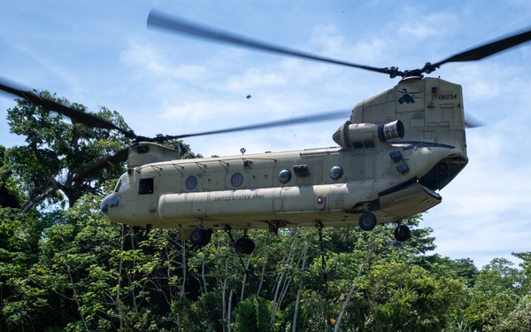 JTF-Bravo conducts sling load ops