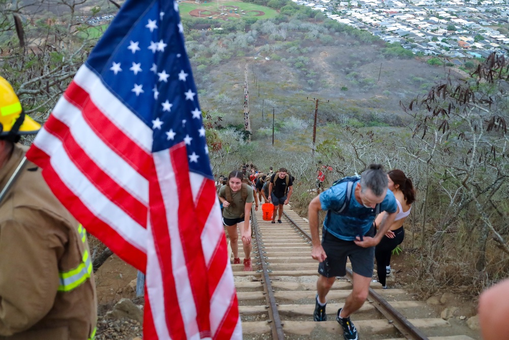 MAG-24 NCOs hike Koko Crater Trail for 9/11 Memorial