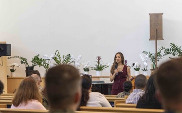 Wellness Expert Isa Kujawski holds Suicide Prevention Training