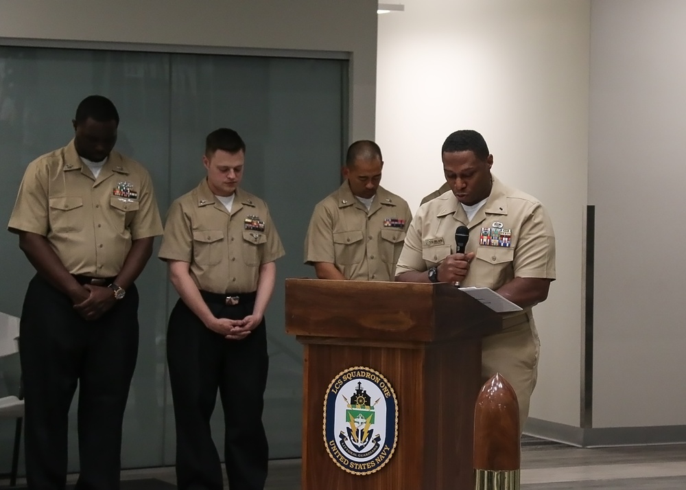 Sailors conduct 9/11 remembrance ceremony