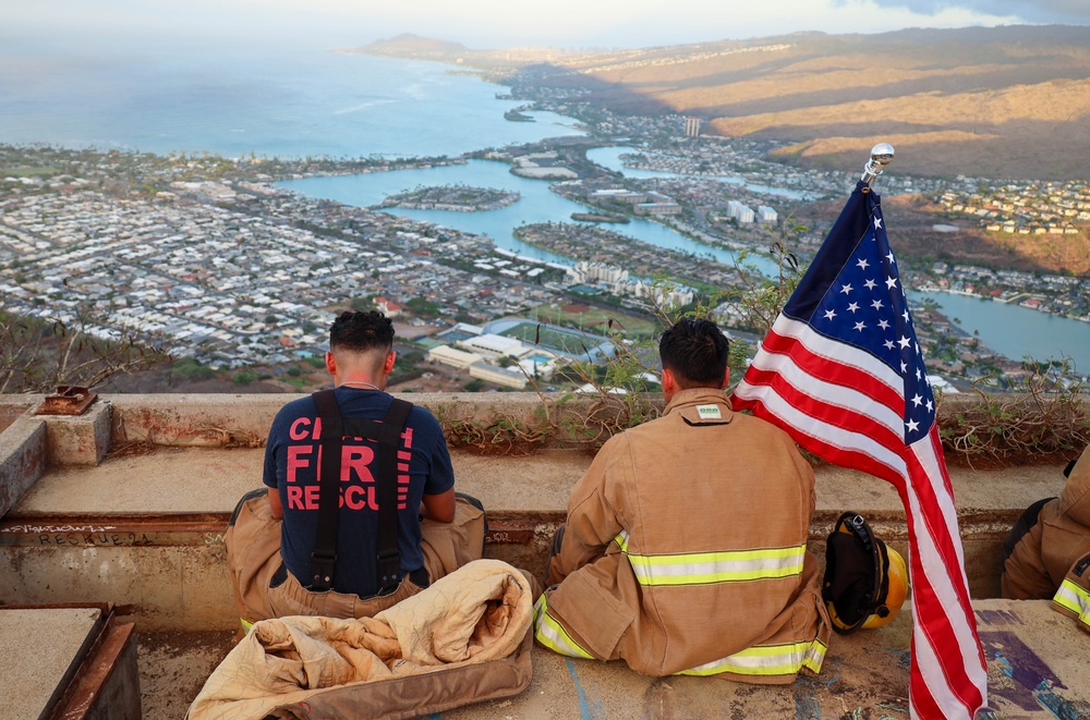MAG-24 NCOs hike Koko Crater Trail for 9/11 Memorial