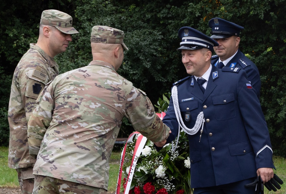 U.S. Army Leadership meets with Polish Police