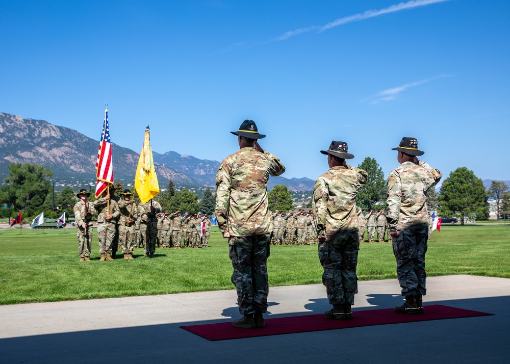 Leadership Transition Marks New Chapter for 6th Air Cavalry Squadron