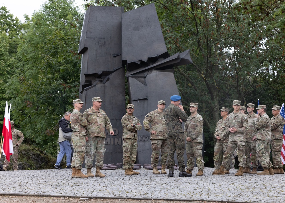 U.S. Army Soldiers meet the Polish officer ahead of the remembrance ceremony