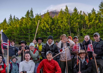 George Washington Sailors Participate in Mt. Fuji MWR Tour