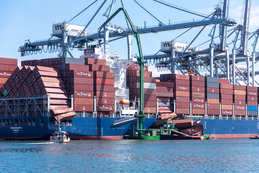Unified Command, U.S. Coast Guard respond to container incident at the Port of Long Beach, California