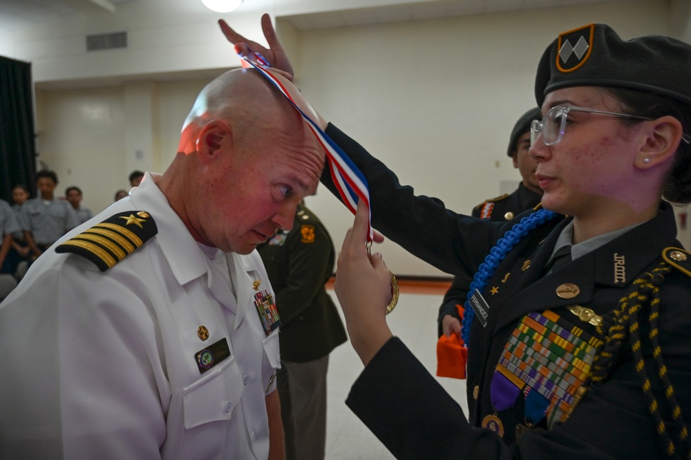 Ronald Reagan CO Joins South Miami Students for 9/11 Ceremony