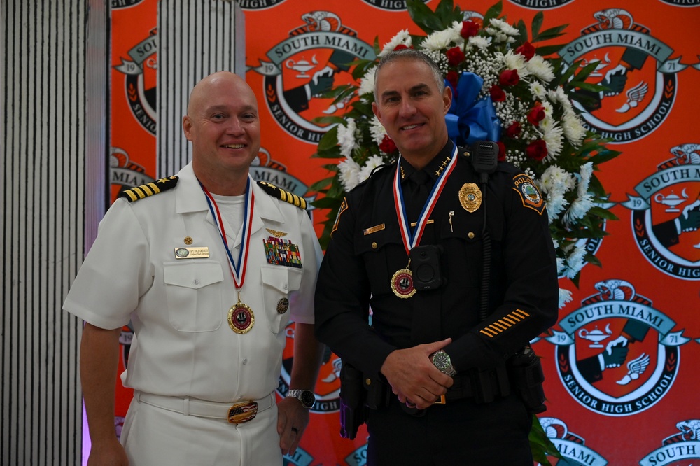 Ronald Reagan CO Joins South Miami Students for 9/11 Ceremony