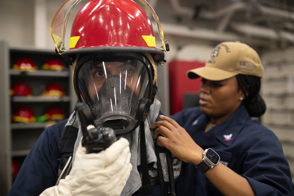 USS Tripoli Sailors Run a Flying Squad Drill