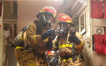 USS Tripoli Sailors Run a Flying Squad Drill