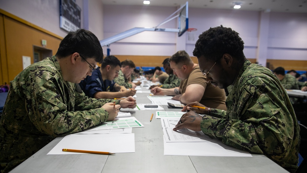 George Washington Sailors Take the Navy-wide Advancement Exam