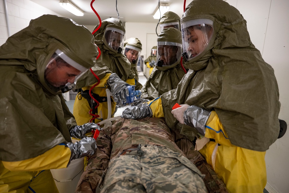 Airmen practice decontamination to sustain ‘Fight Tonight’ mission at Osan