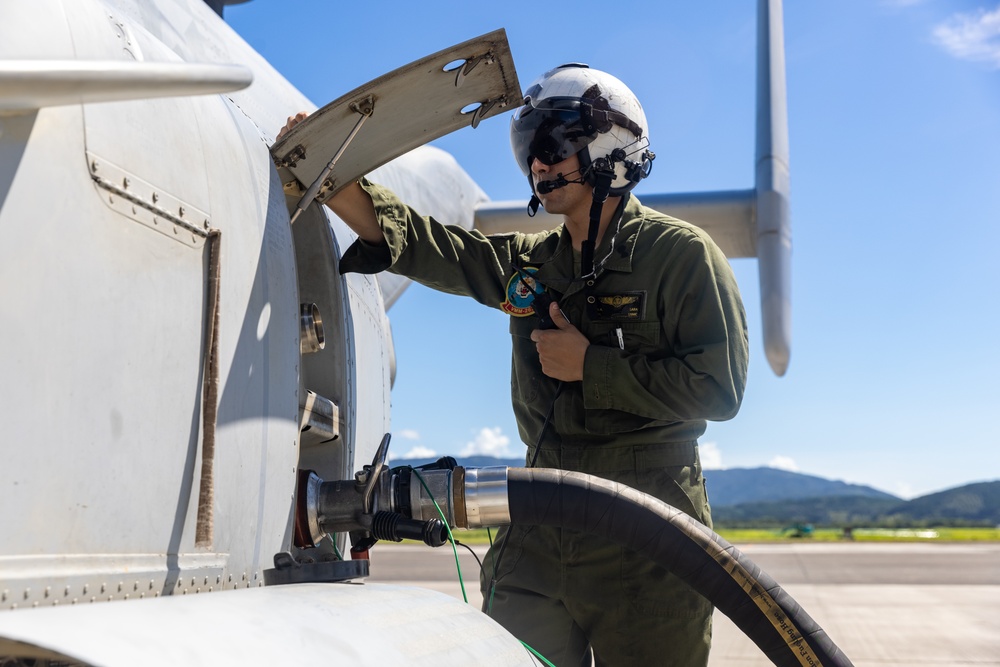 VMM-262 maintains MV-22B Osprey at JMSDF Kanoya Air Base