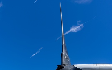 VMM-262 maintains MV-22B Osprey at JMSDF Kanoya Air Base