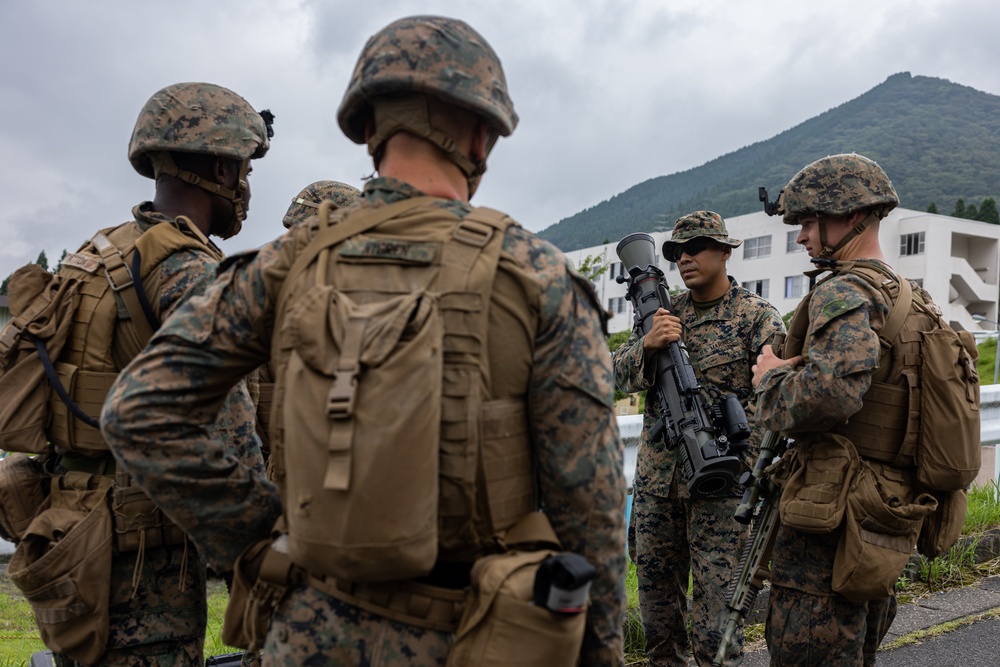 RD25 | 12th LCT Marines Rehearse Patrolling Techniques