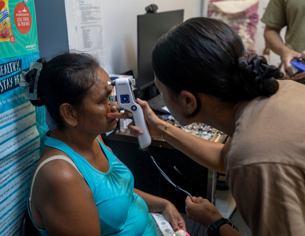 Pacific Partnership 2025 Multinational Servicemembers conduct Medical and Dental Operations in Pohnpei, September 2025