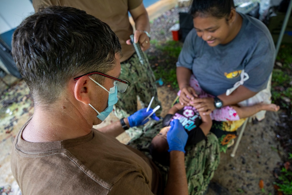Pacific Partnership 2025 Multinational Servicemembers conduct Medical and Dental Operations in Pohnpei, September 2025