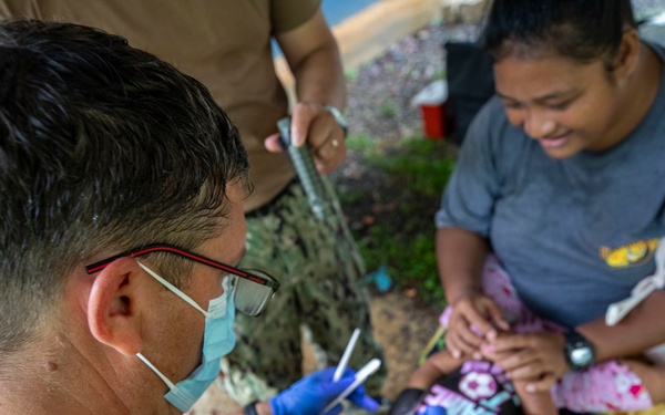 Pacific Partnership 2025 Multinational Servicemembers conduct Medical and Dental Operations in Pohnpei, September 2025