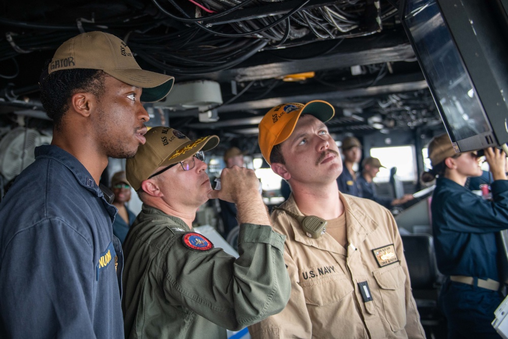 USS Blue Ridge LCC 19 departs Yokosuka, Japan