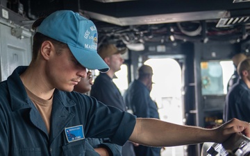 USS Blue Ridge LCC 19 departs Yokosuka, Japan