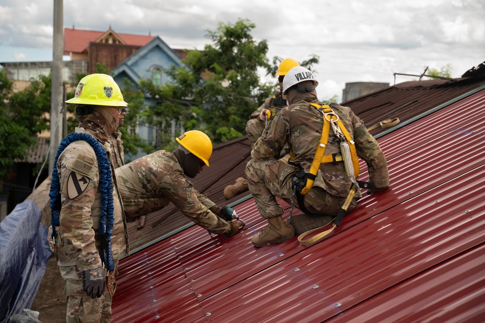 Pacific Friendship 2025: 9th Mission Support Command Engineers build good will, roof at clinic in Vietnam