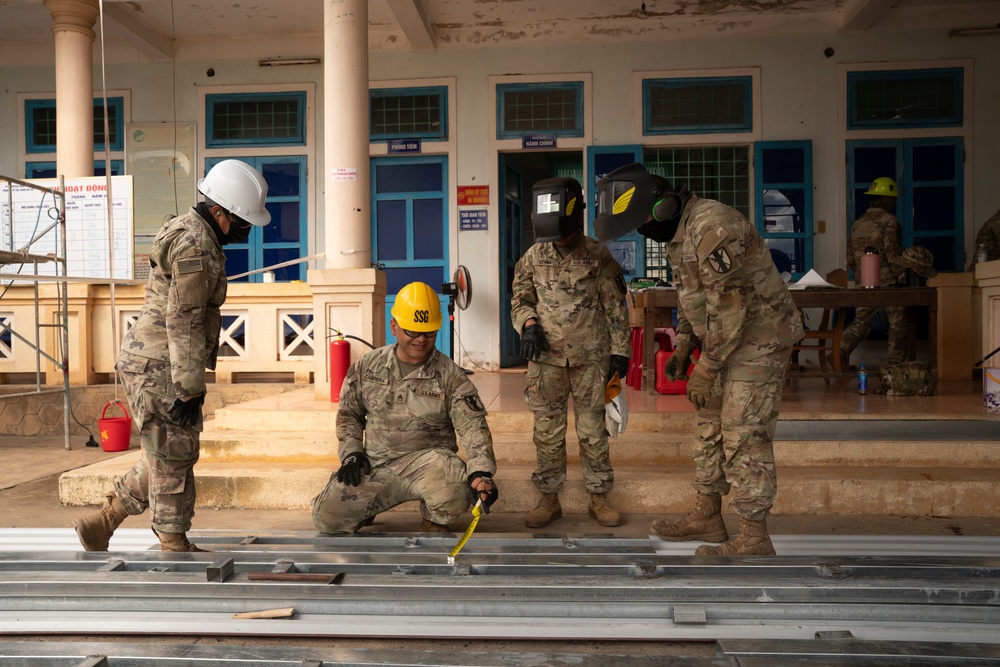 Pacific Friendship 2025: 9th Mission Support Command Engineers build good will, roof at clinic in Vietnam