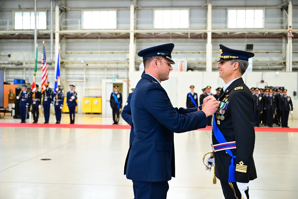 Aviano Air Base welcomes new ITAF commander