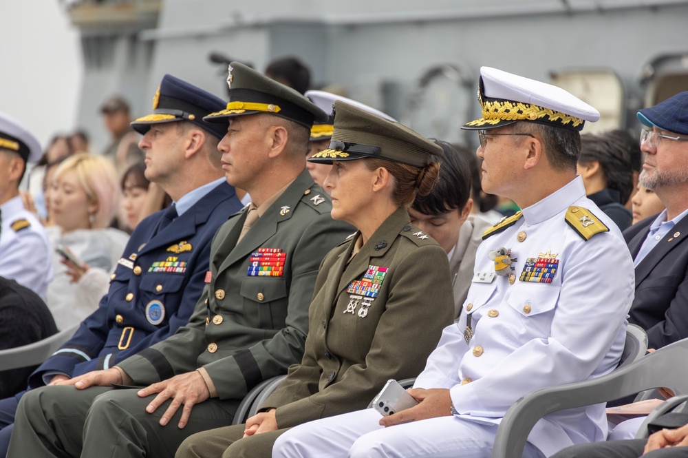 MARFORK Marines participate in at-sea cruise honoring 75th Anniversary of the Incheon Landing