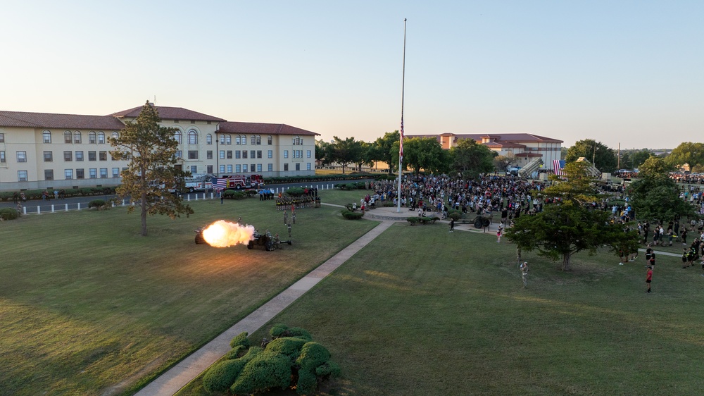 Salute Battery honors 9/11 victims at ceremony