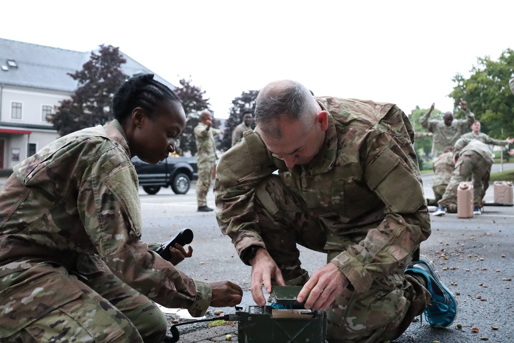 21st Theater Sustainment Command CG Participates in Tactical Fitness Challenge on Baumholder