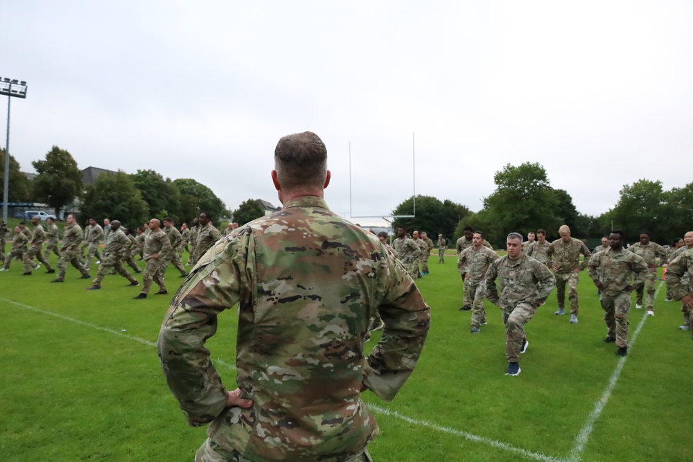 16th Sustainment Brigade Commander commends Soldiers performance Fitness Competition