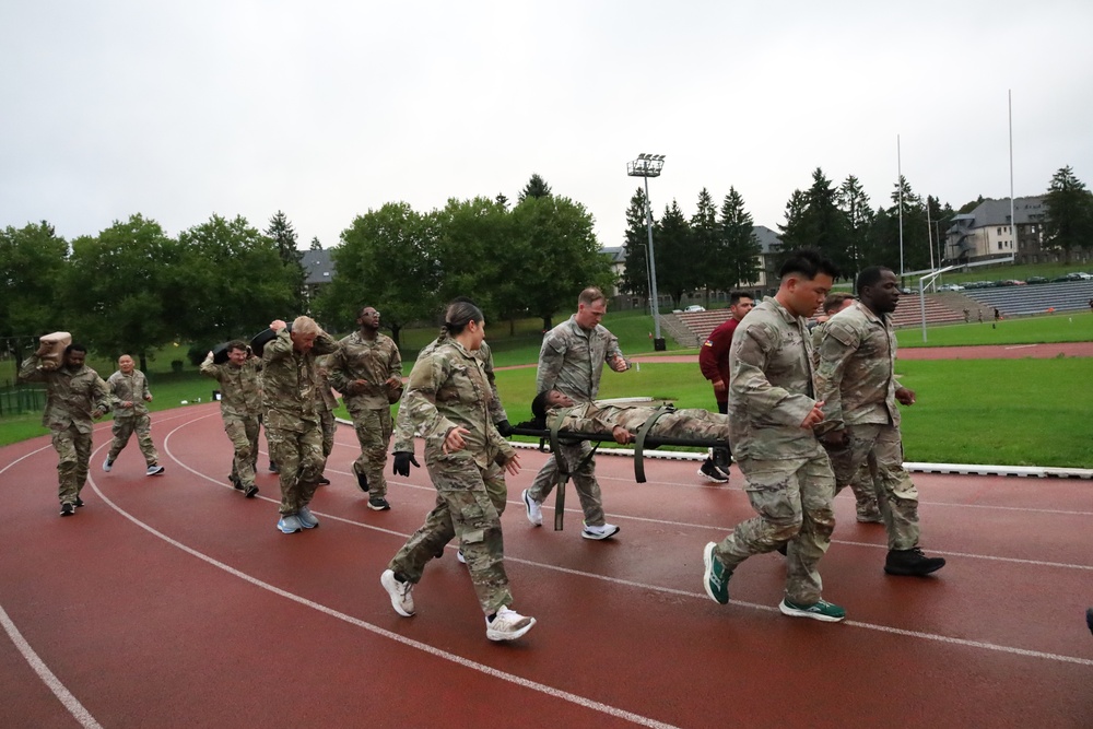 21st TSC Commanding General Participates in Fitness Challenge with the 16th Sustainment Command