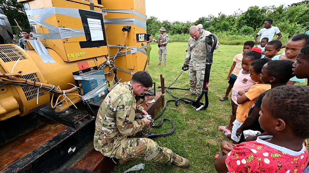 U.S. Army delivers power generator to La Esmeralda, Panama