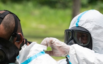 SOCSOUTH and Panamanian Special Forces conduct combined air assault