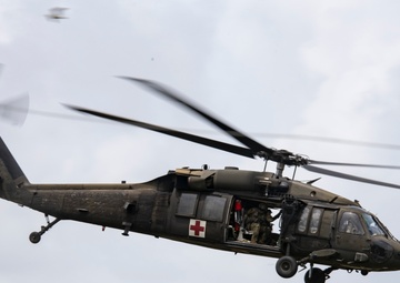 SOCSOUTH and Panamanian Special Forces conduct combined air assault