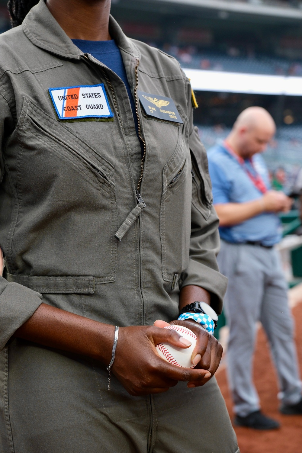 Washington Nationals honor U.S. Coast Guard