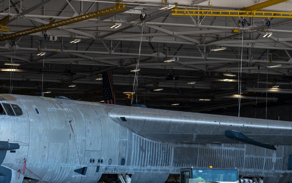 B-52 crabs into hangar at Tinker AFB