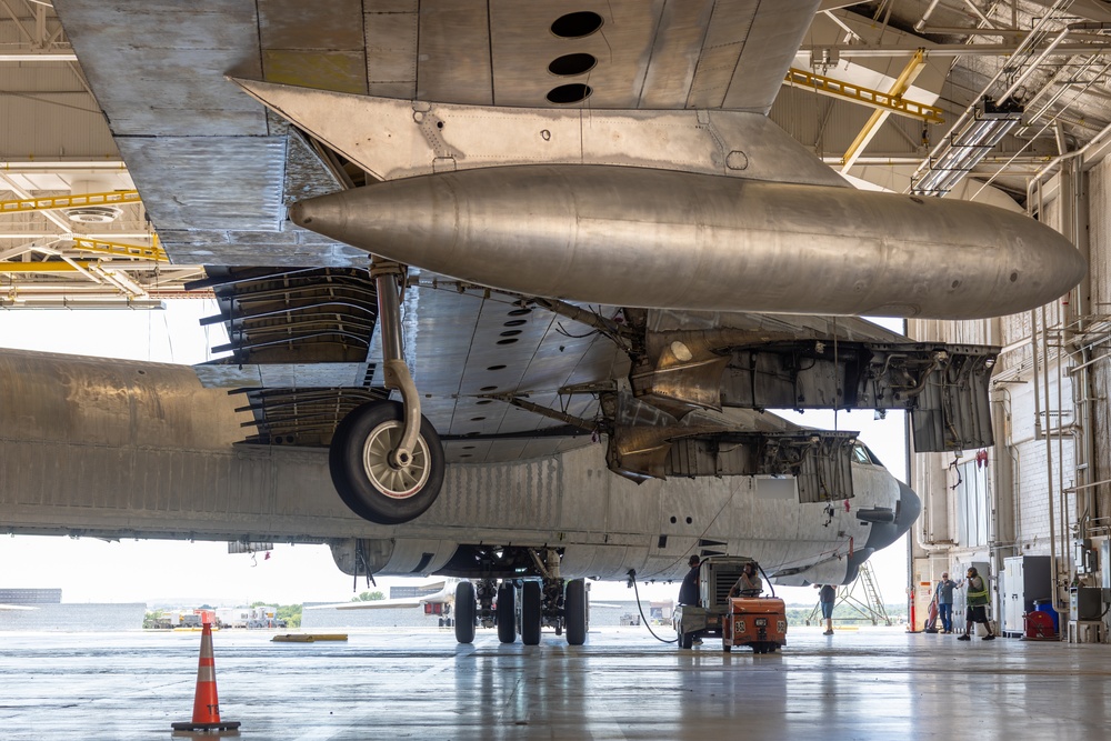 B-52 crabs into hangar at Tinker AFB