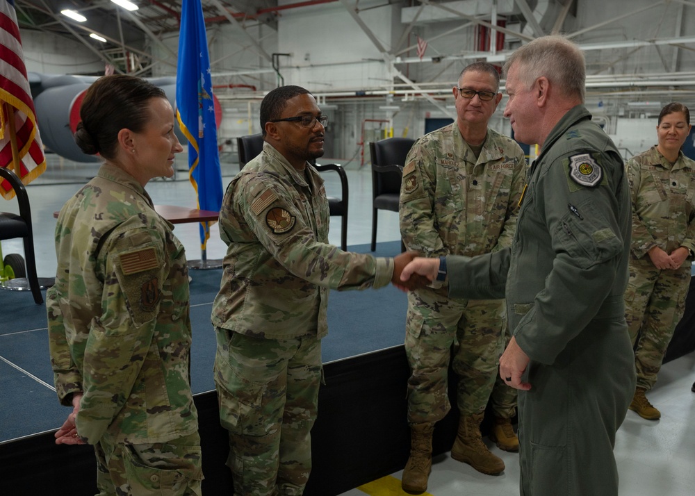 Oakies awarded for outstanding performance by the 4th AF commander and command chief
