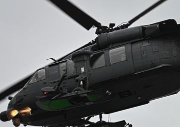 Alaska Air National Guard rescues two individuals from aircraft crash in Denali National Park