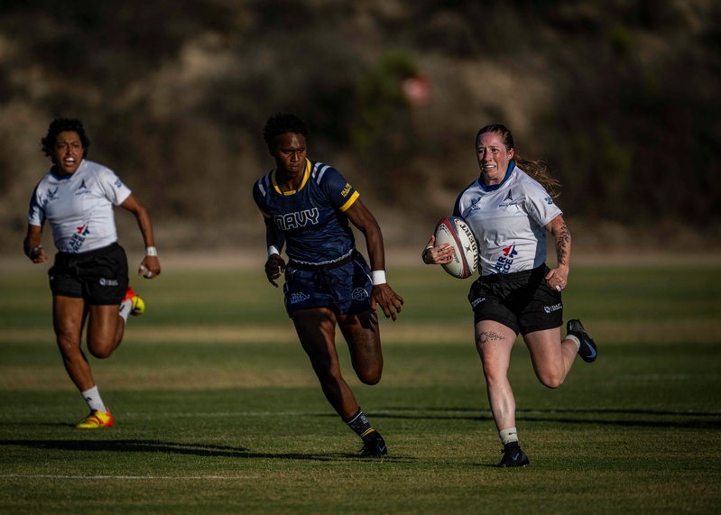 Air Force soars past competition, Army bounces back from early deficits