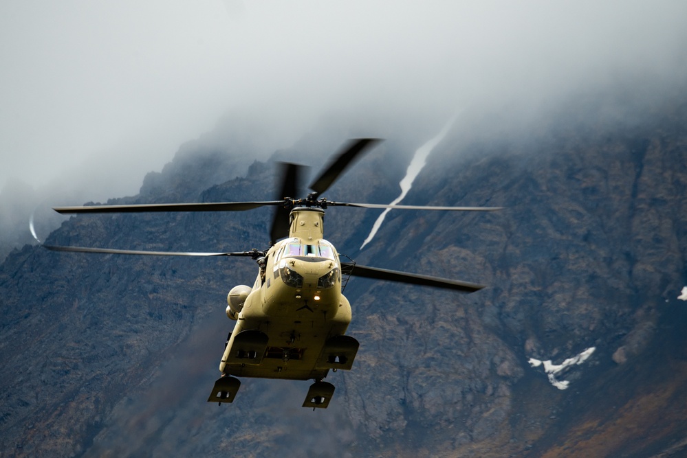 Joint partners conduct airborne ops at JBER