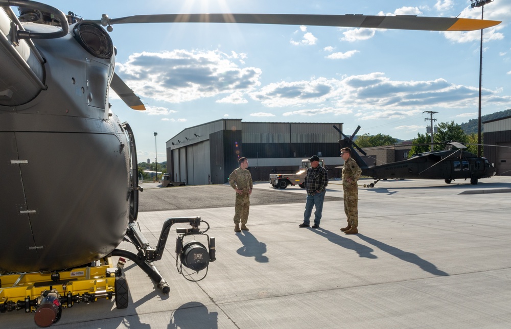 Pa. National Guard hosts helicopter orientation for emergency responders