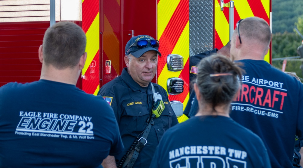 Pa. National Guard hosts helicopter orientation for emergency responders